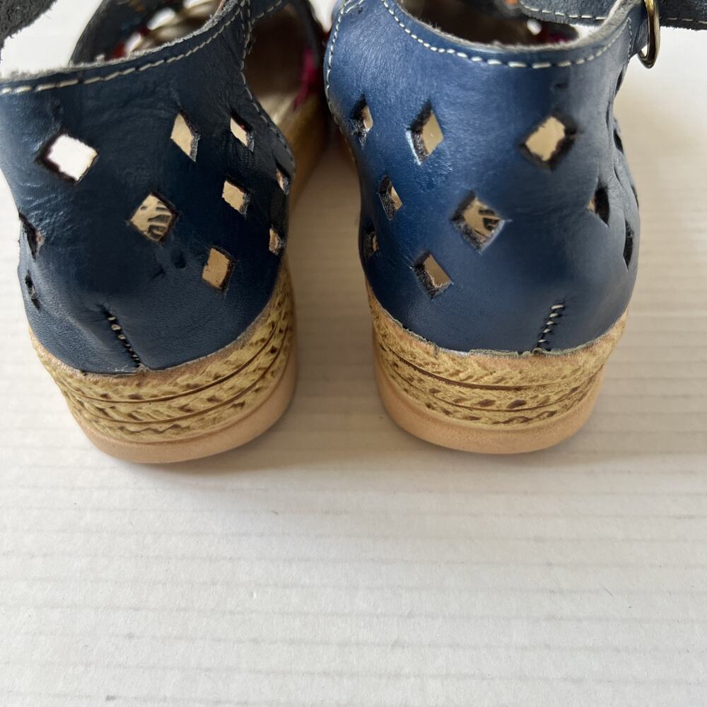 Karina Sz 4 Embroidered Flowers Boho Leather Sandal Made In Mexico/ Excellent - Picture 7 of 12